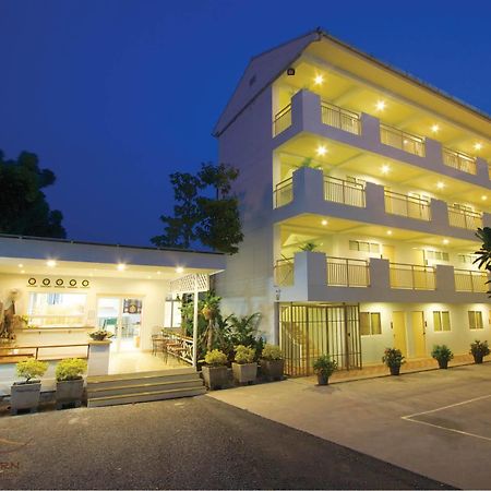 Charn Residence Банг Саен Экстерьер фото